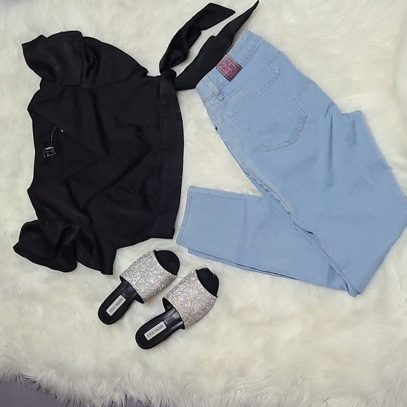 No Boundaries High Rise Skinny Jeans - Picture 1 of 5